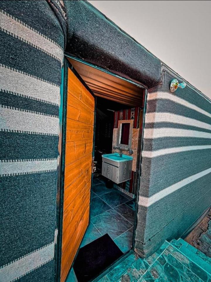 Wadi Rum Camp Stars & Jeep Tour Exterior photo